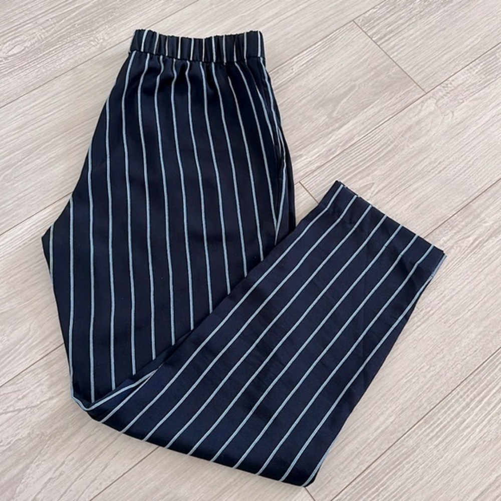 H&M Women’s Pull-On Pants 💙